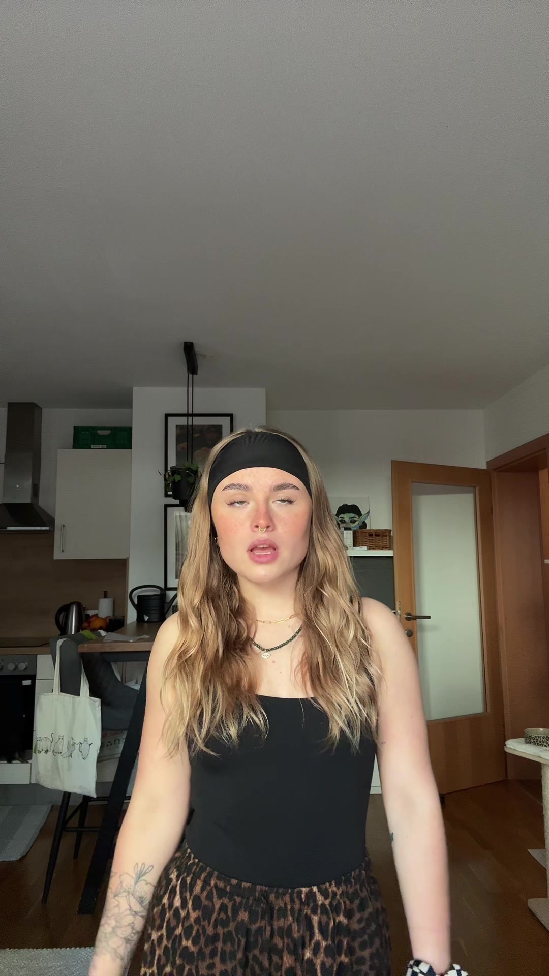 @Lara🖤