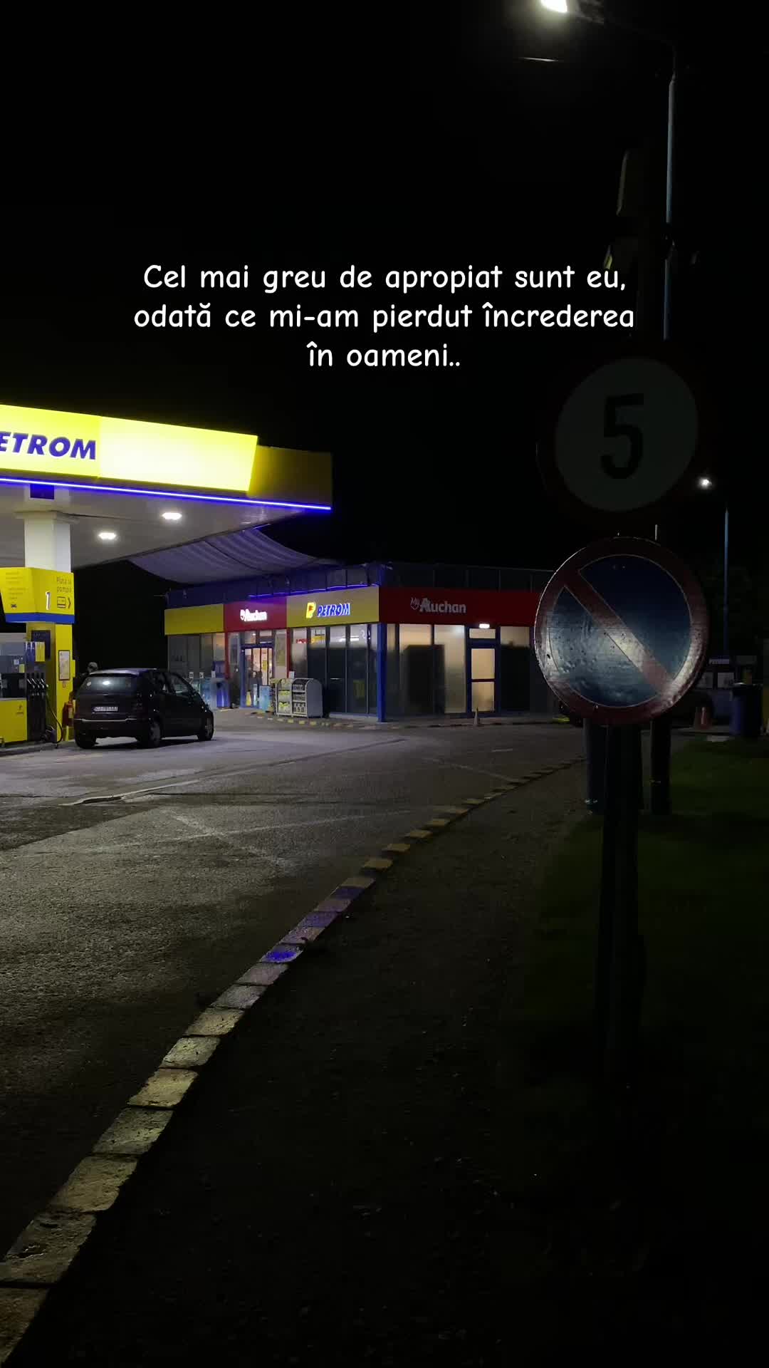 @🎈  ɪᴏɴᴜᴛ  🤍