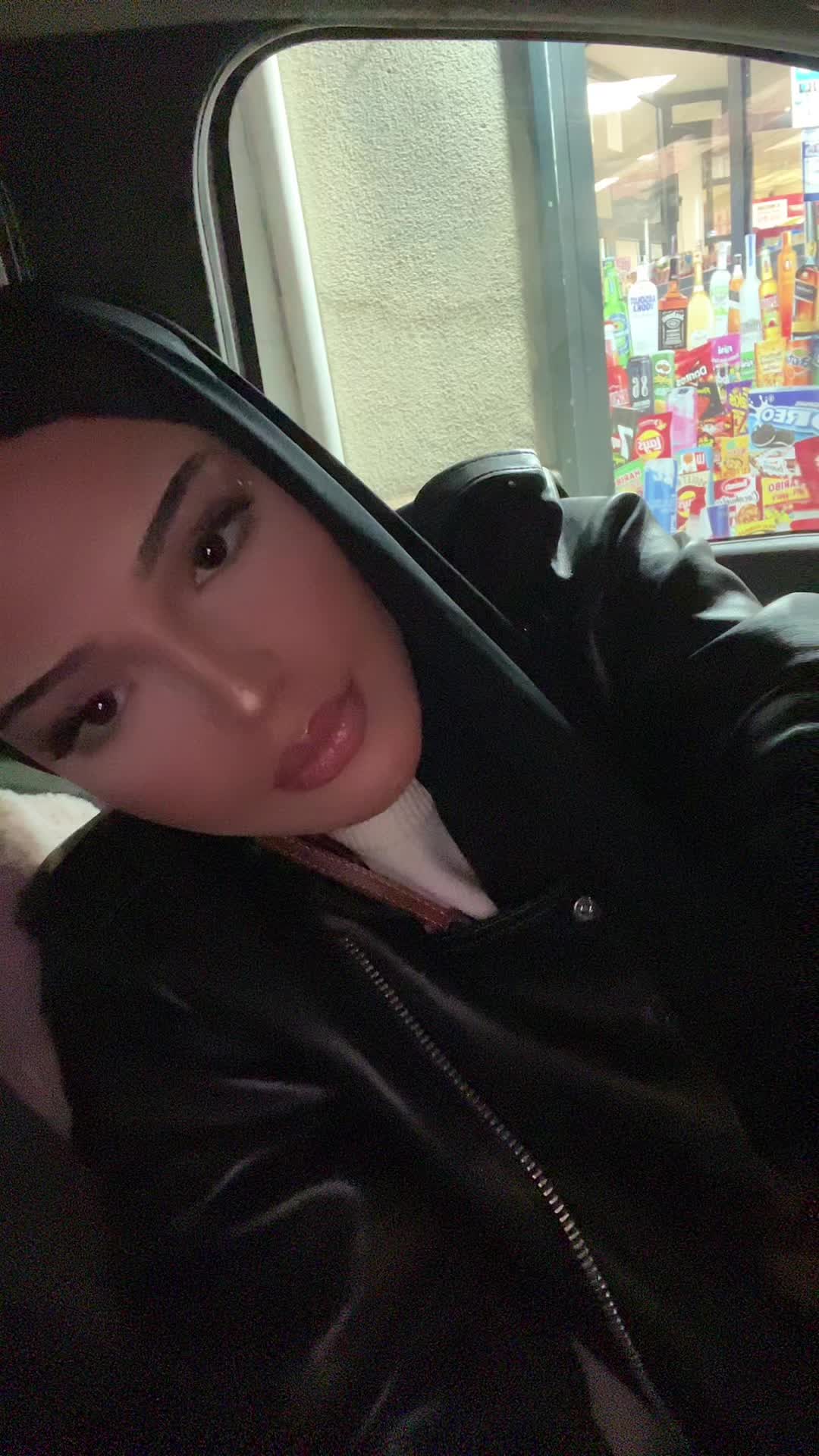@Le s