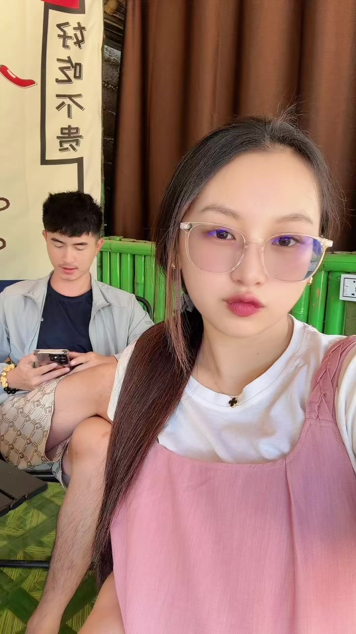 @MoMoSaingHyoe(ႁွမ်ႁွမ်🌷)