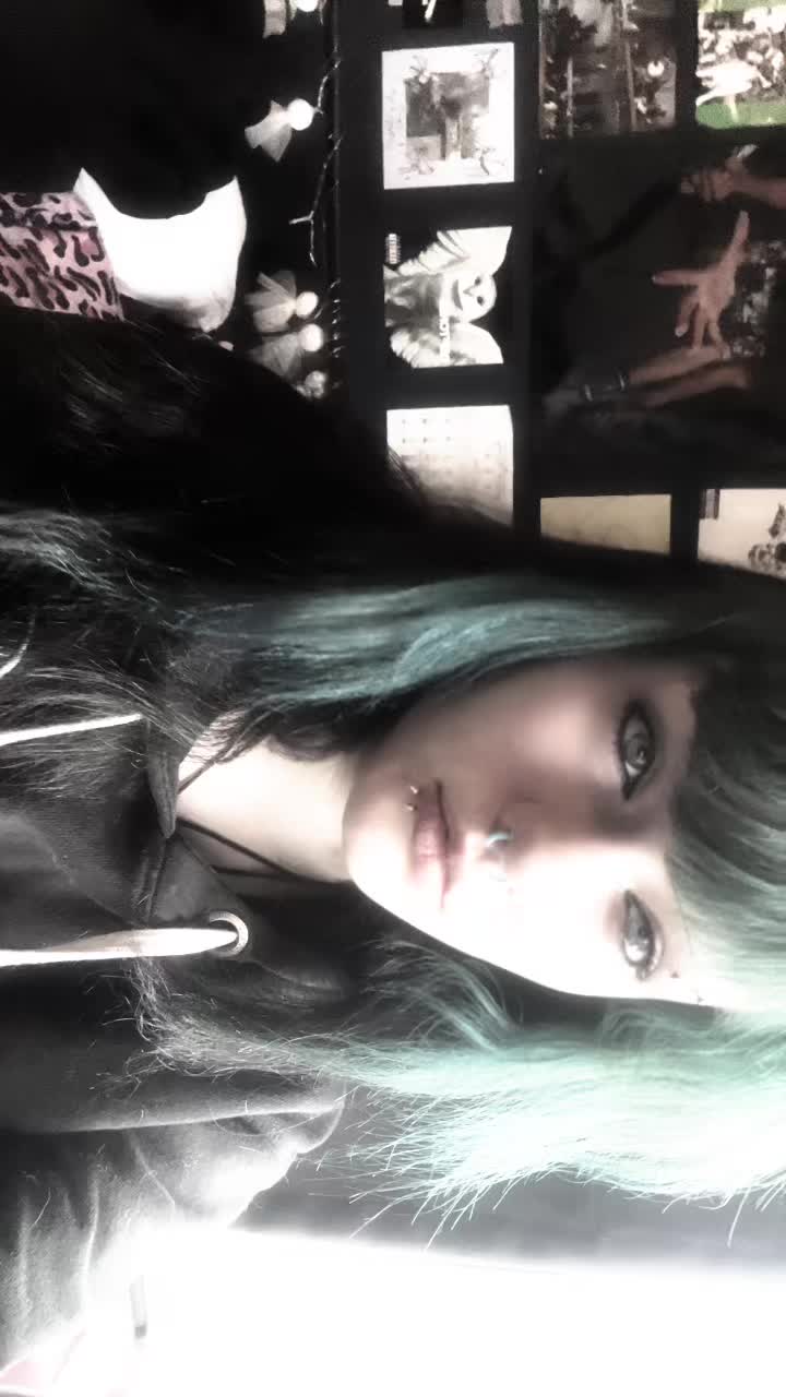 @𝕽𝖊𝖇𝖊𝖑