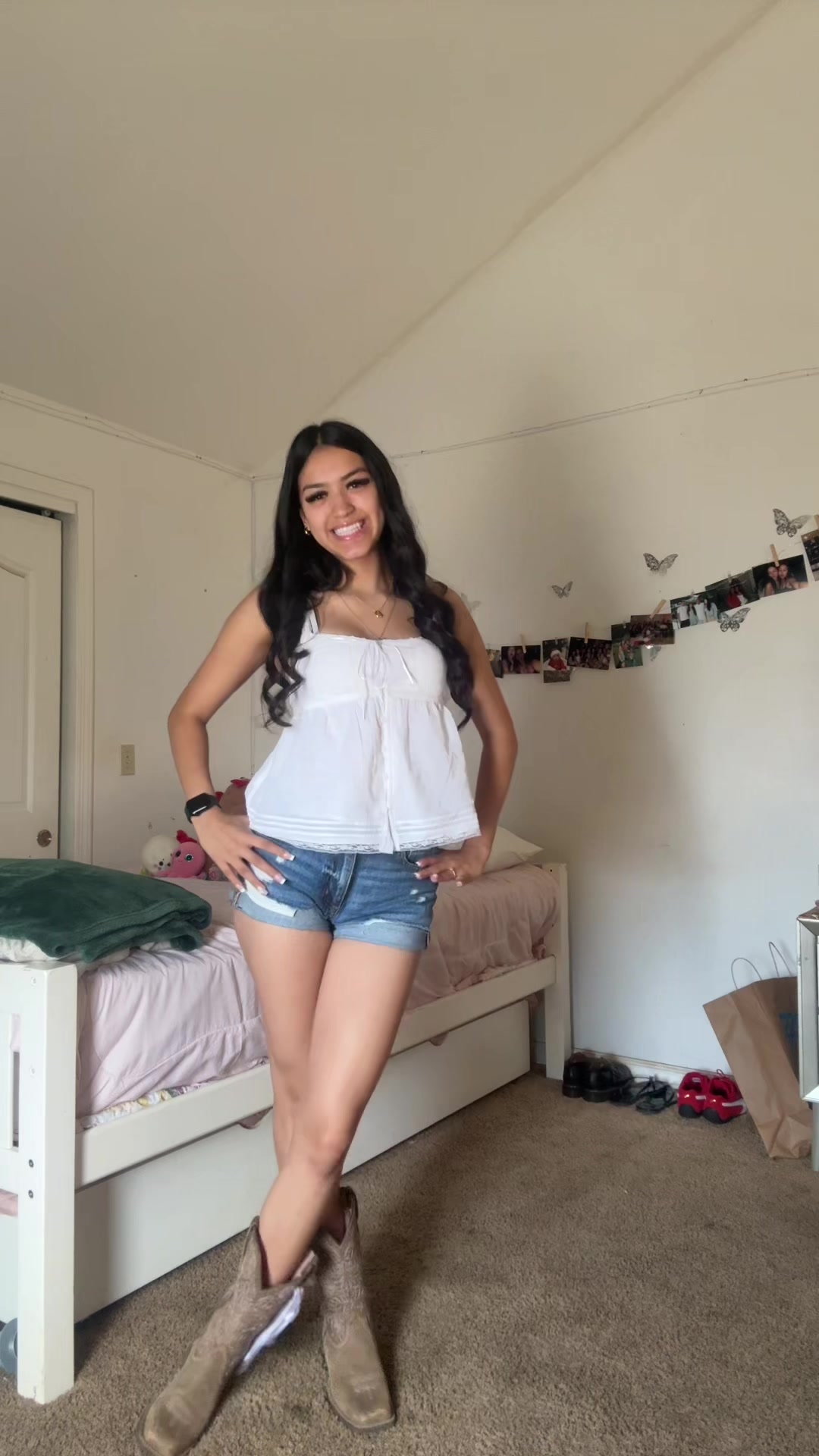 @jazzlyn ᥫ᭡.