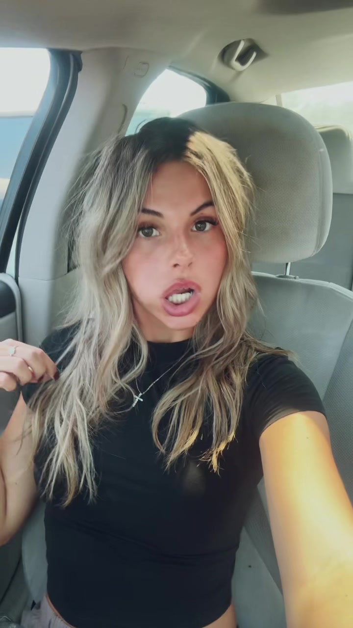 @leviahhull
