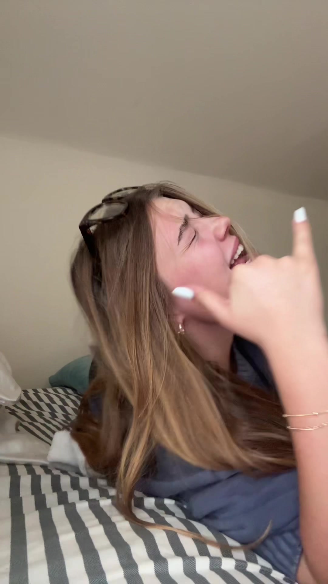 @eshrades