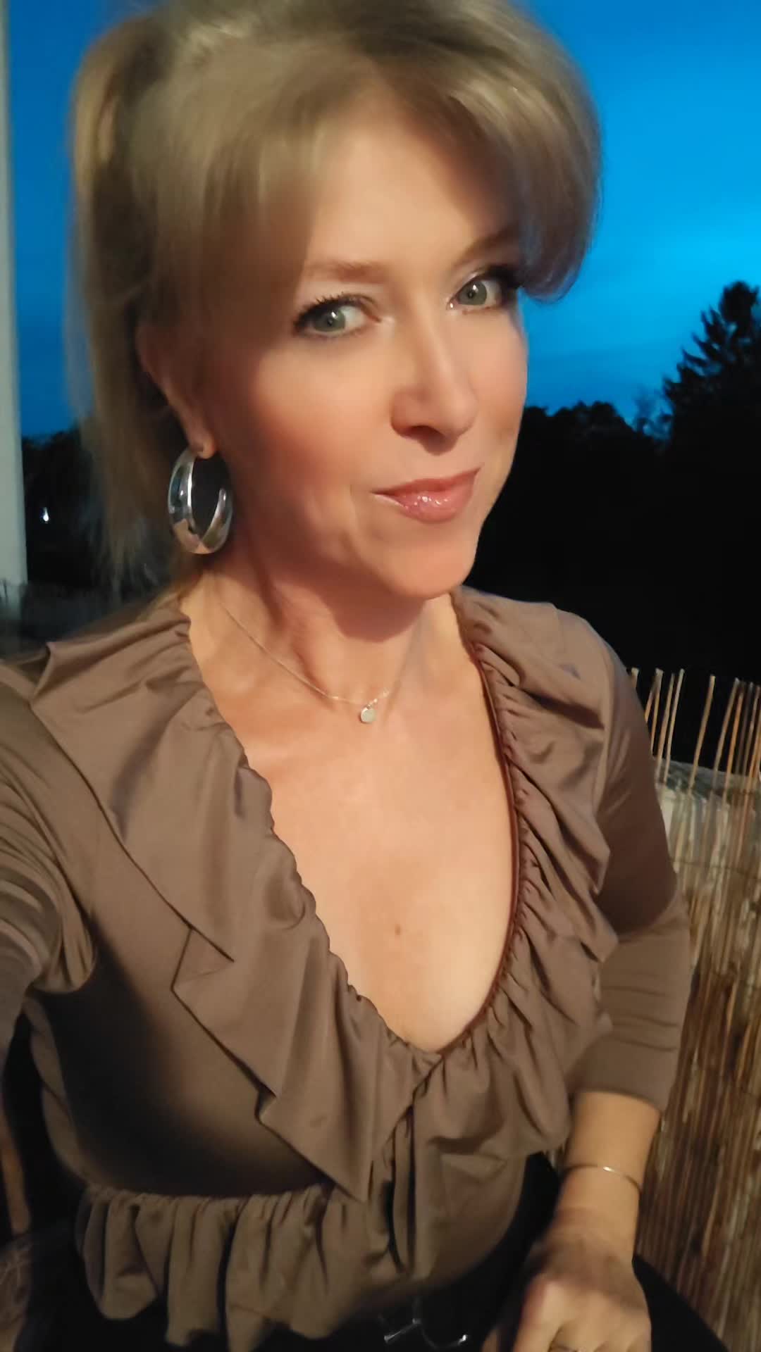 @MEL🌹