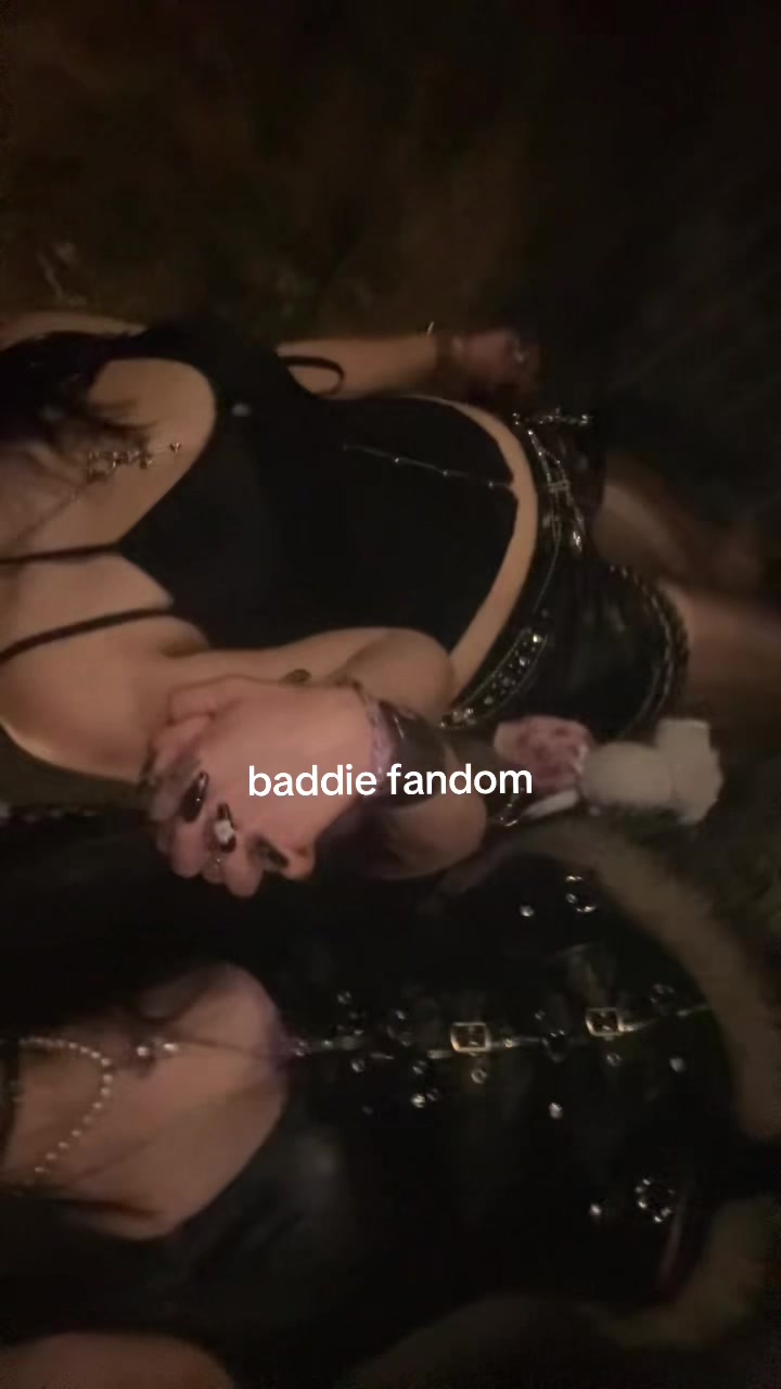 @ᴍᴀɪ𖣂