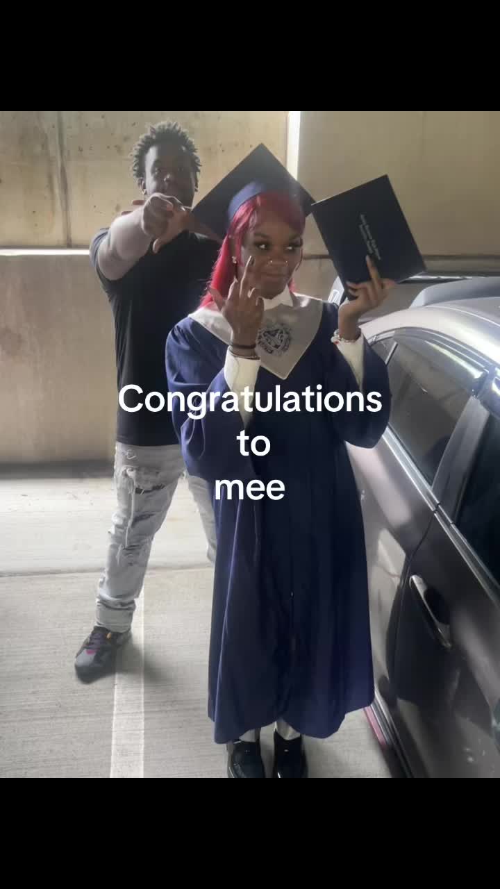 @Badshi®️