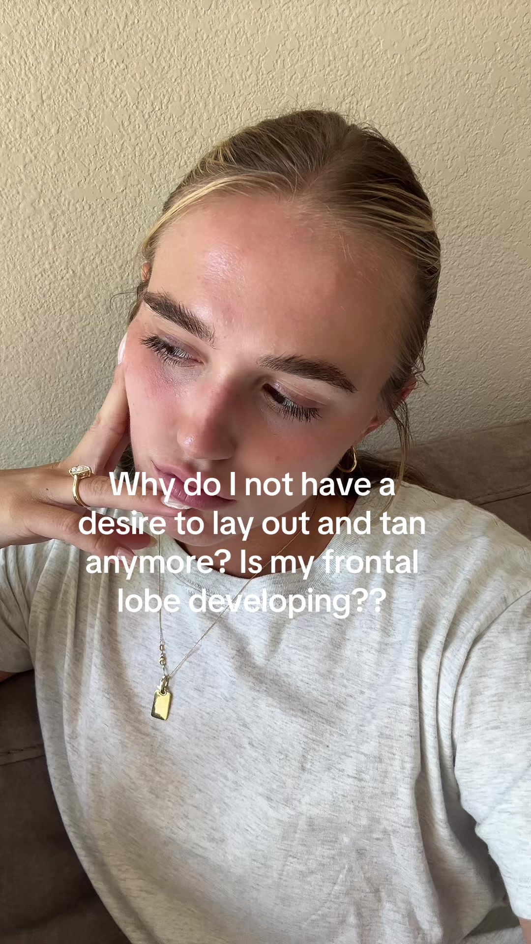 @ellaaaa