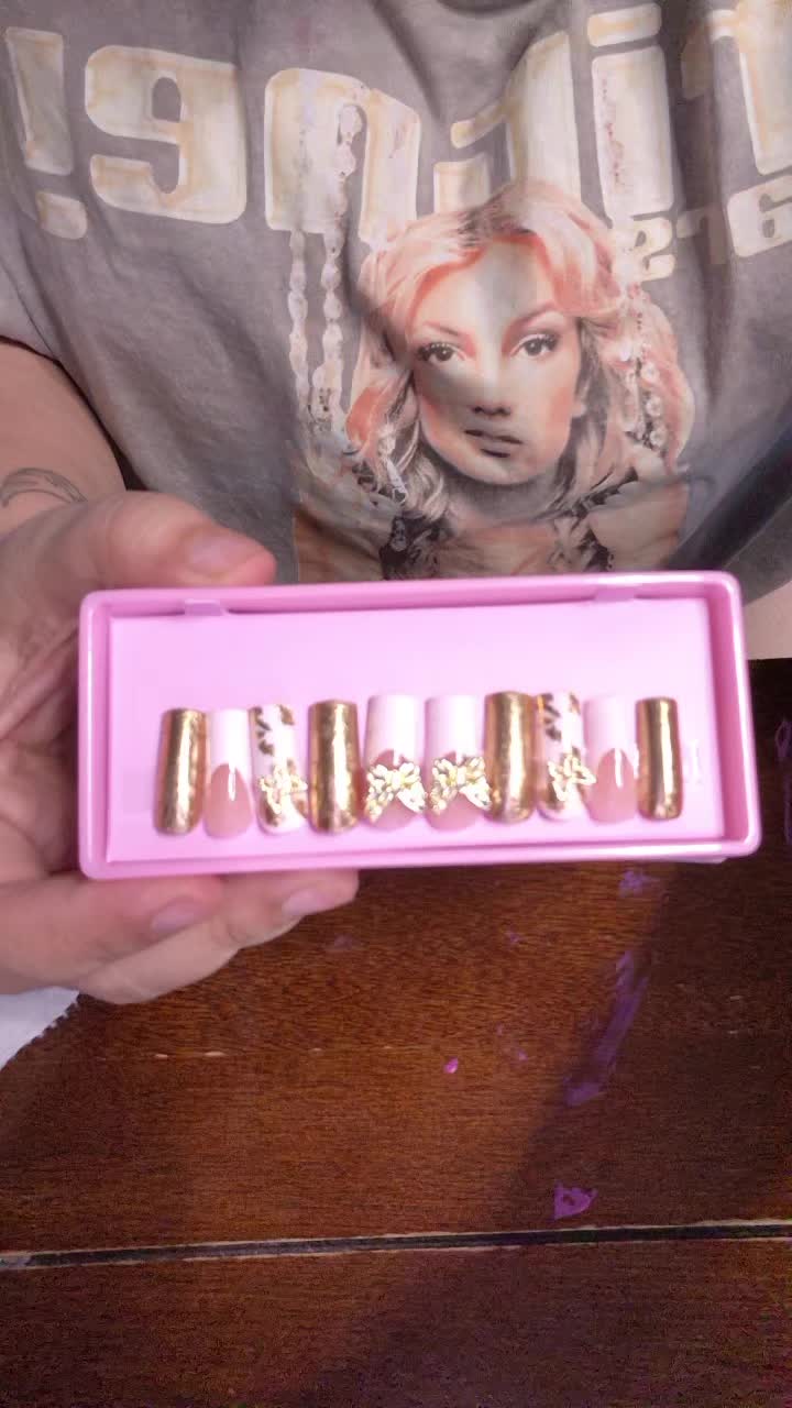 @🫶🎀 𝓥𝓪𝓵𝓮𝓻𝓲𝓮  🎀🫶