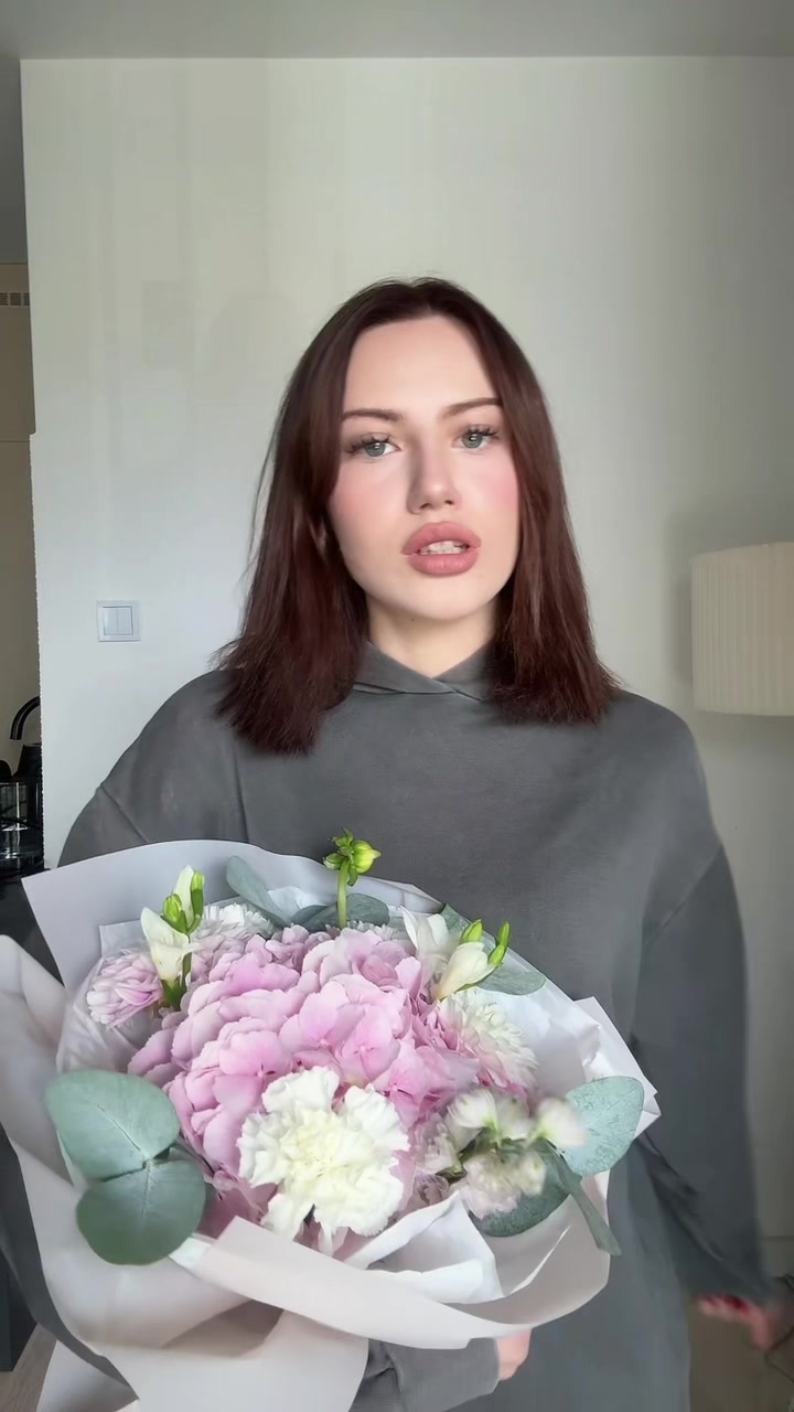@Сашуня🪷
