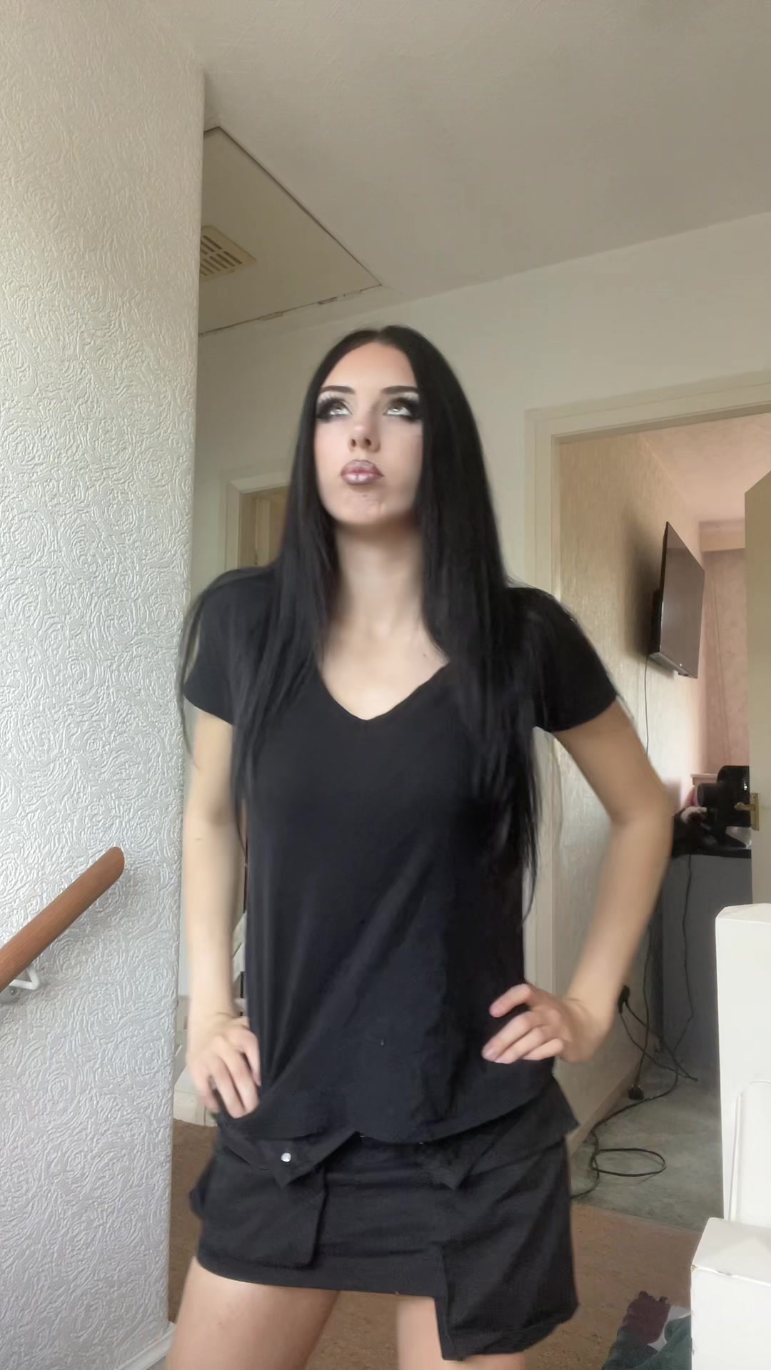 @absence2herr