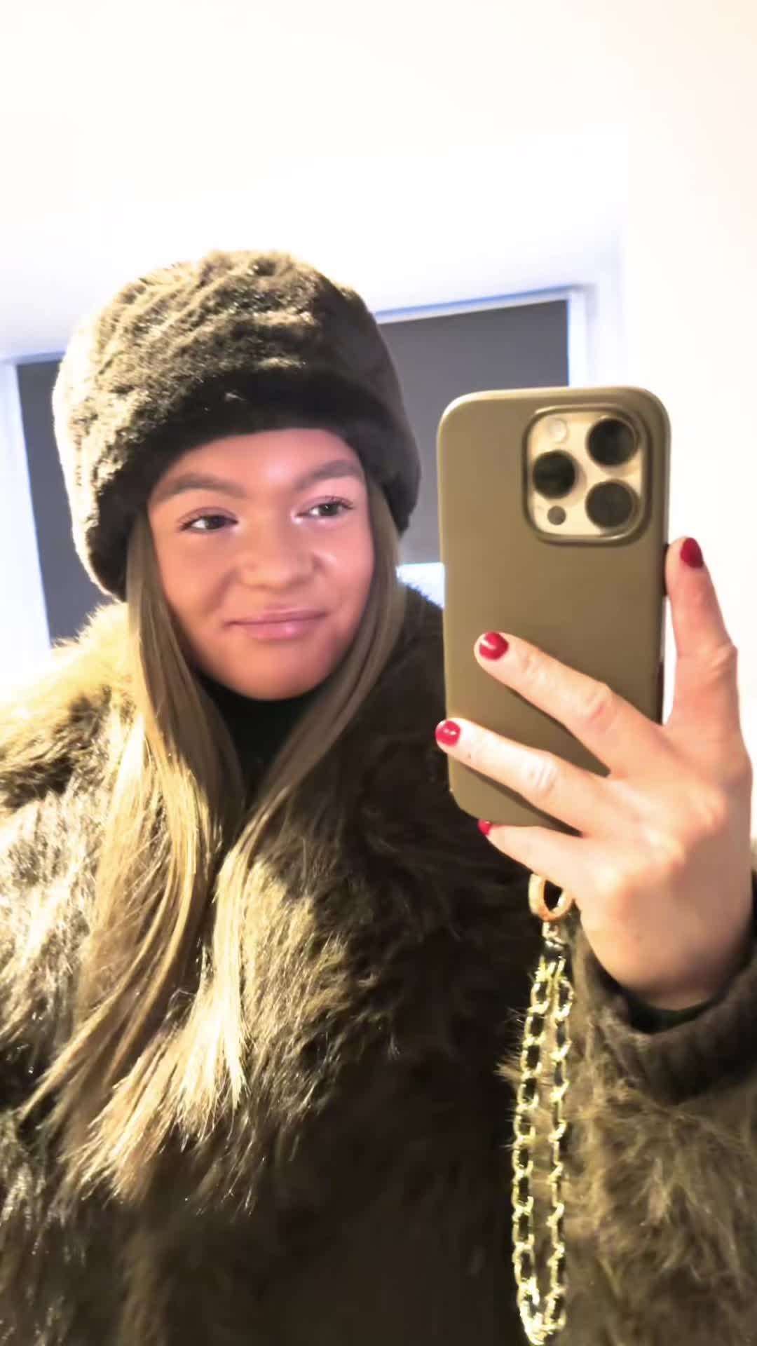 @Simona