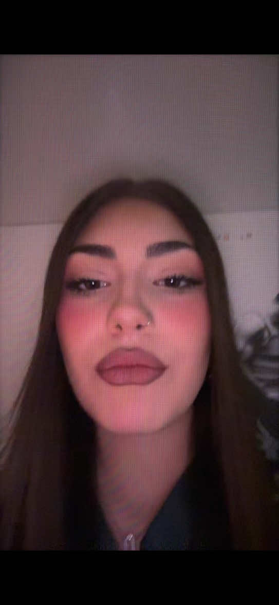 @nicole