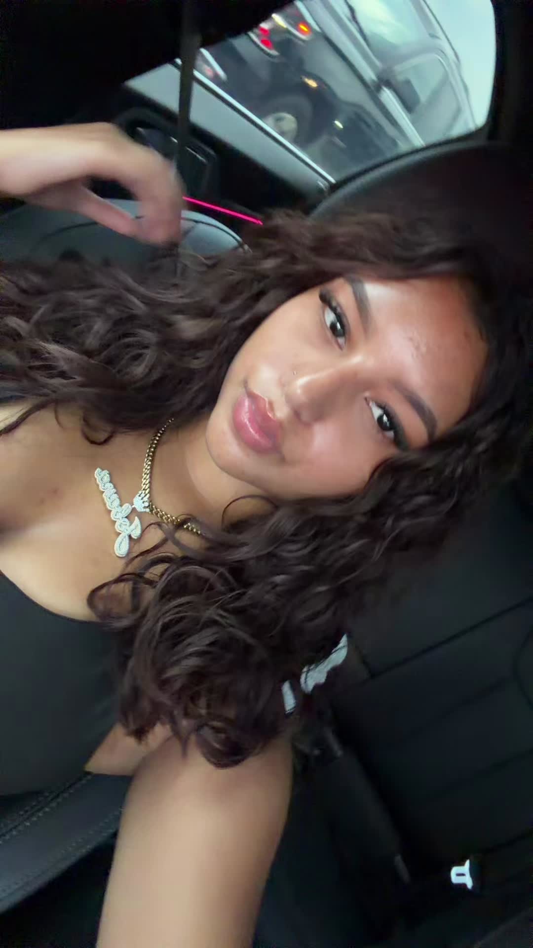 @Theyluvv.jobana