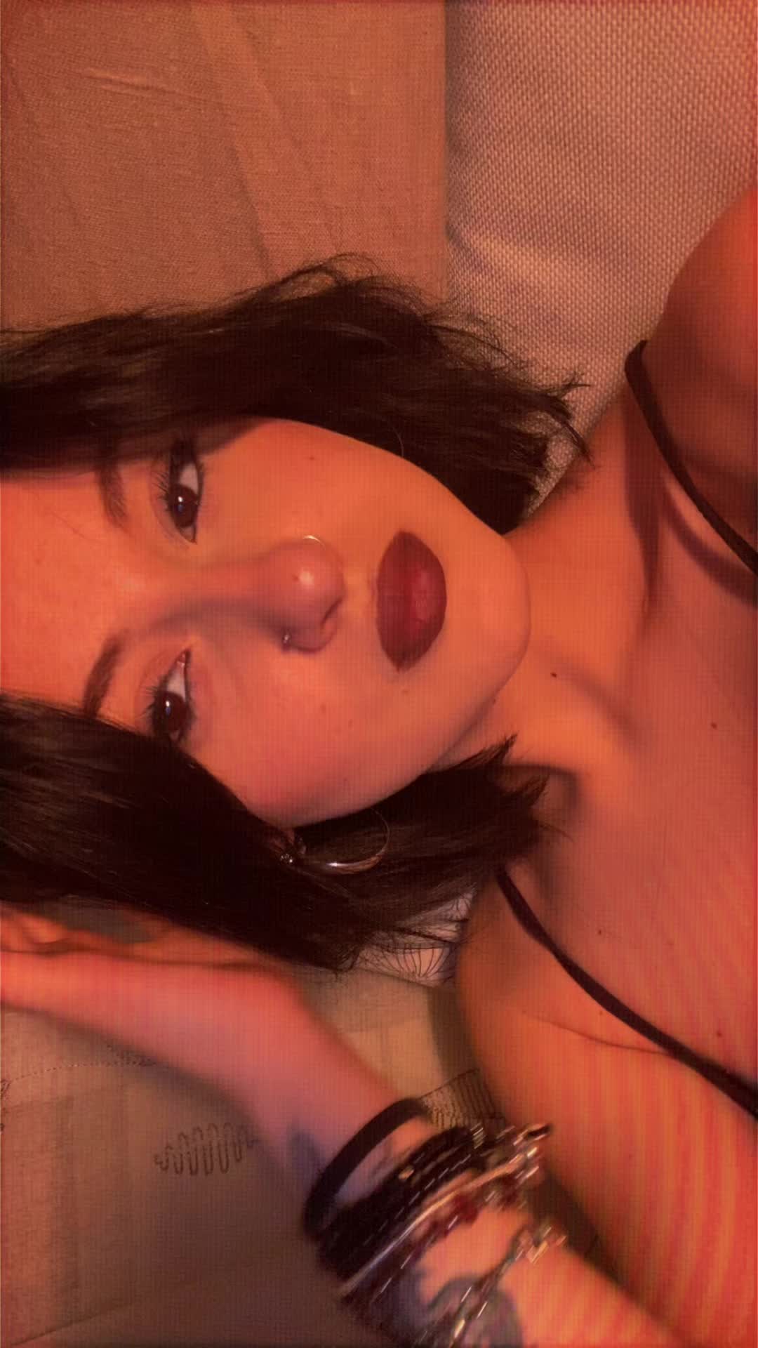 @v๐