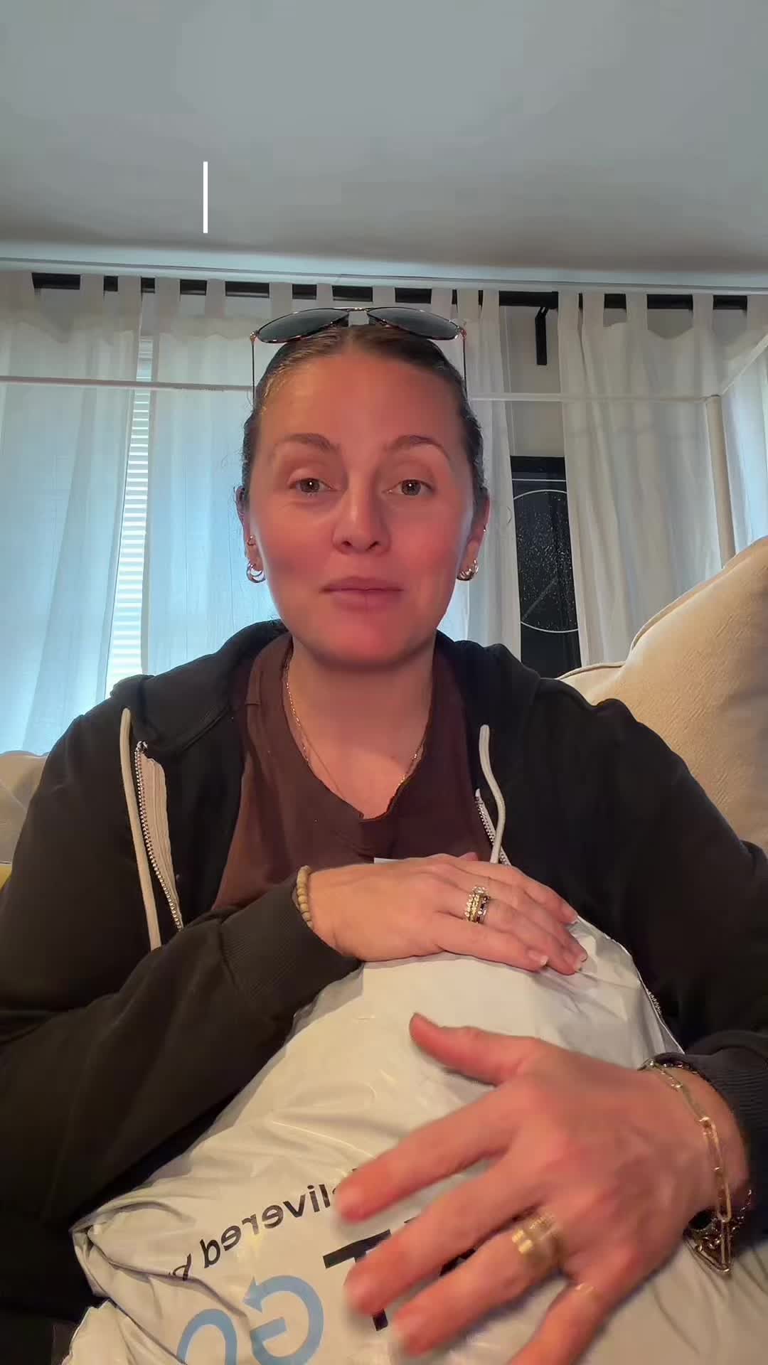 @Hannah | BF + motherhood