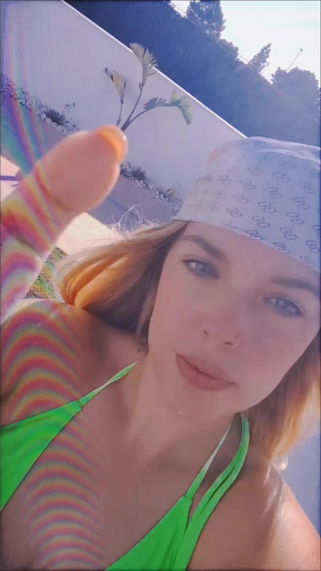 @Teresa