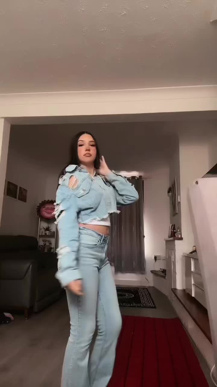 @Lary_Larisa