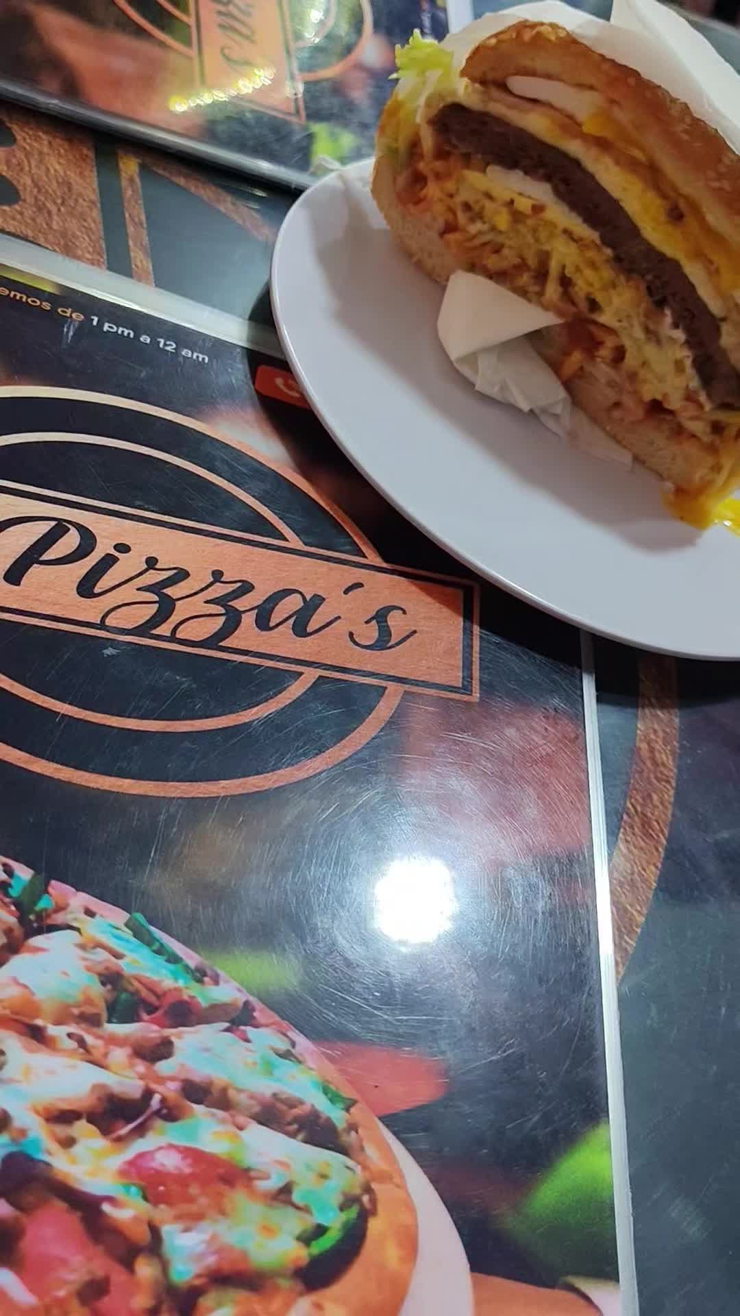 @Q'PIZZA'S Mucho M&aacute;s Que Pizzas