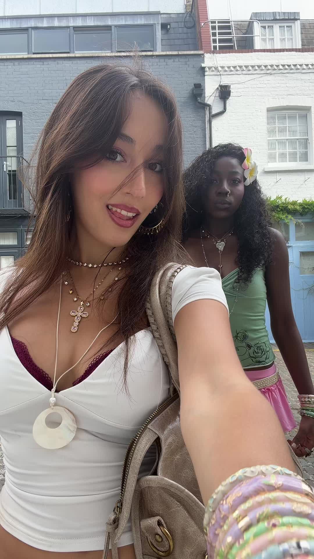 @sophia
