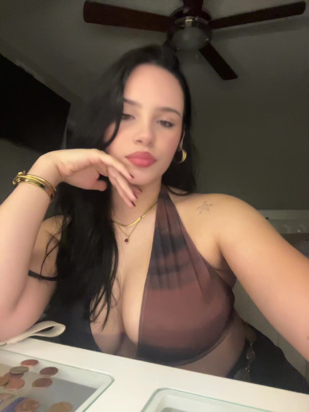 @𝒦 𝒾 𝒶 𝓇 𝒶 🌹