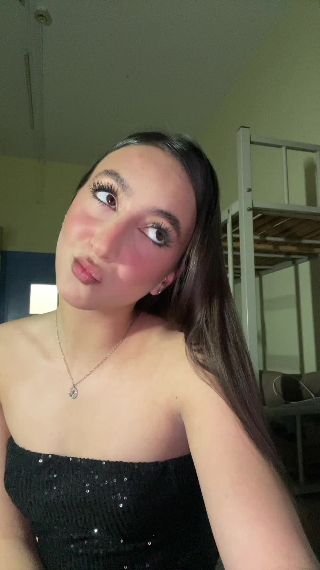 @annina