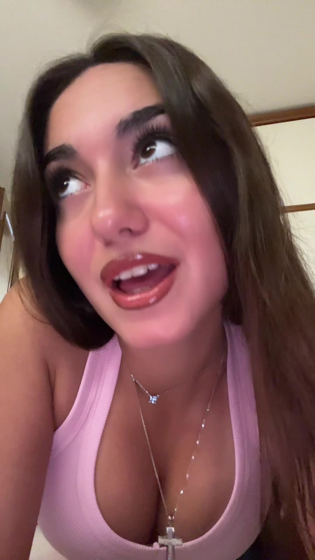 @Angiee