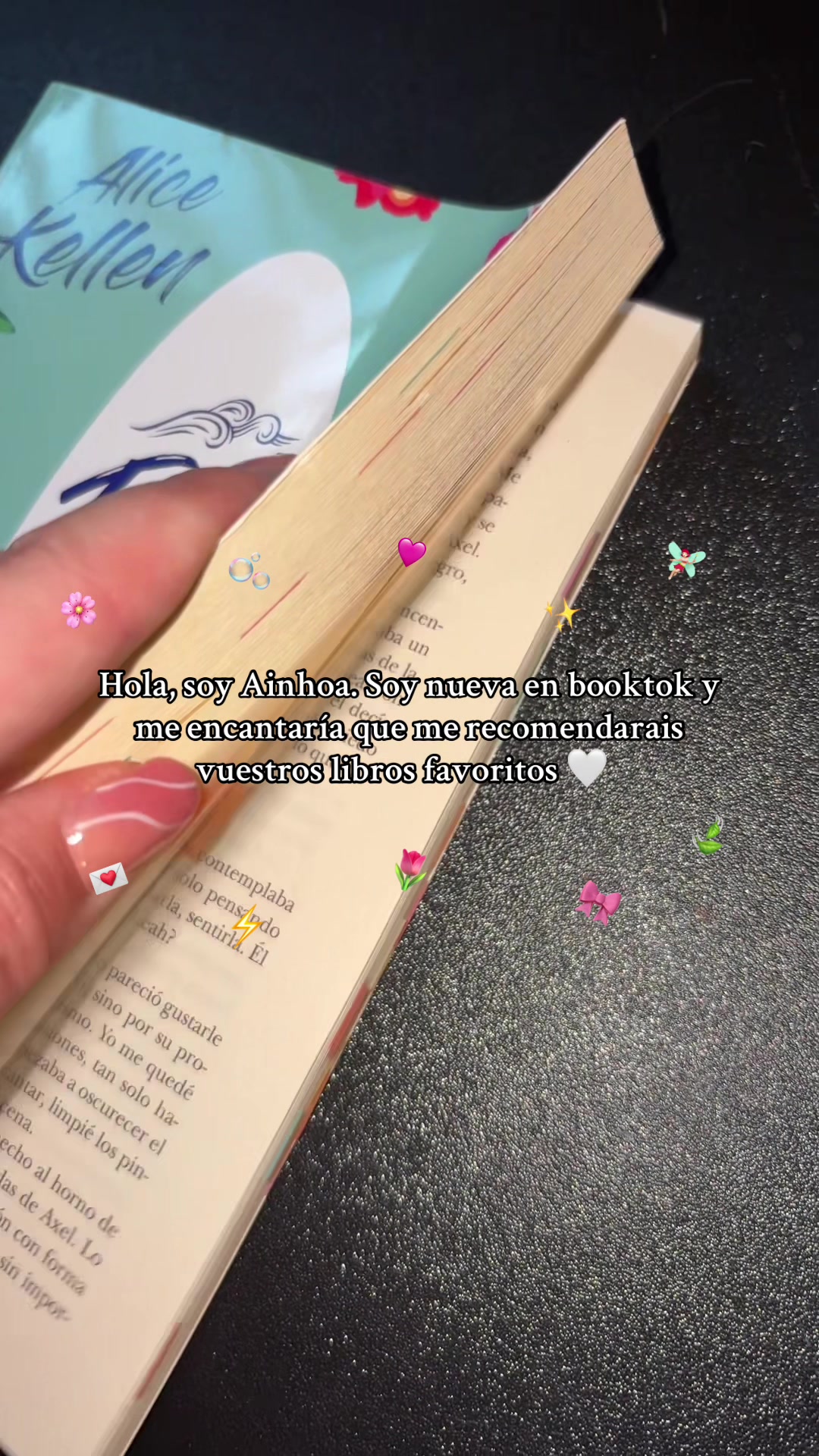 @Aฤฑnhoα | booklover ๐ท