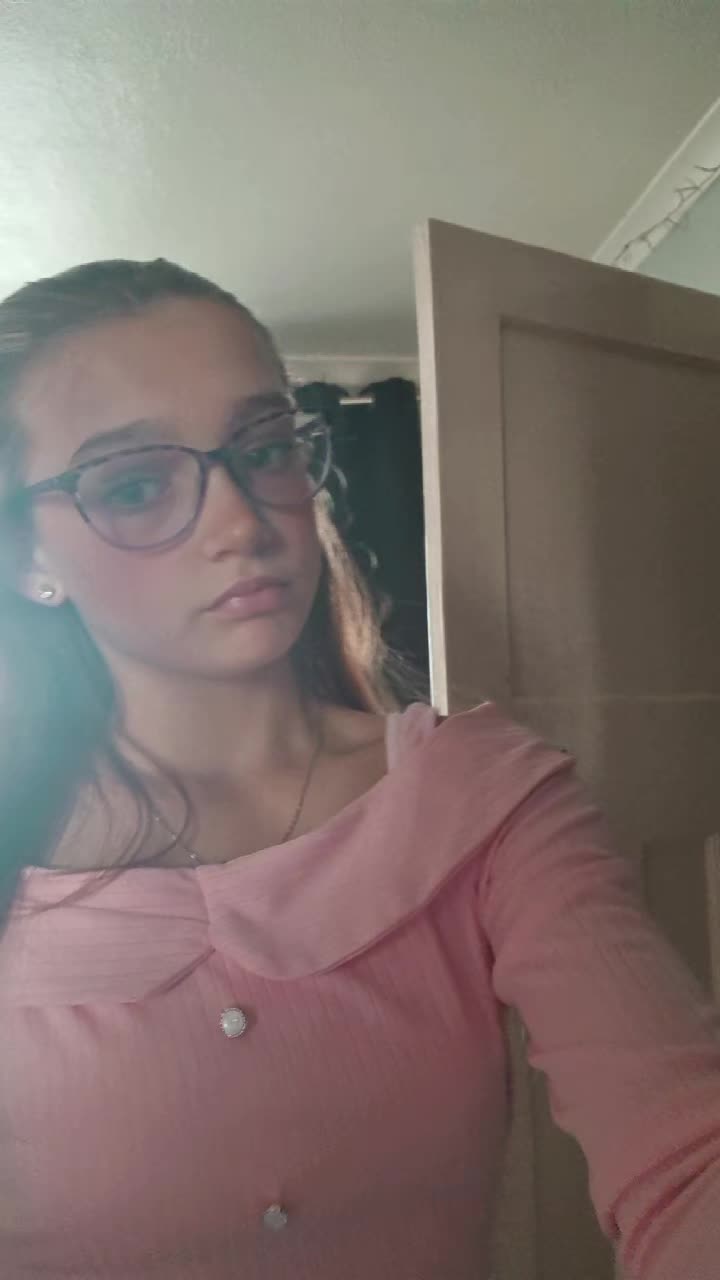 @Urfavgirlie🤏❤