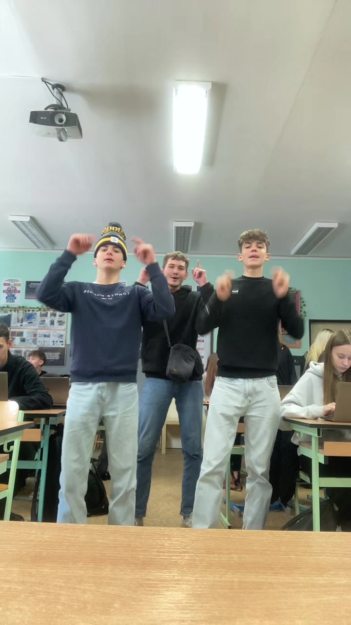 @Kubik⚡️