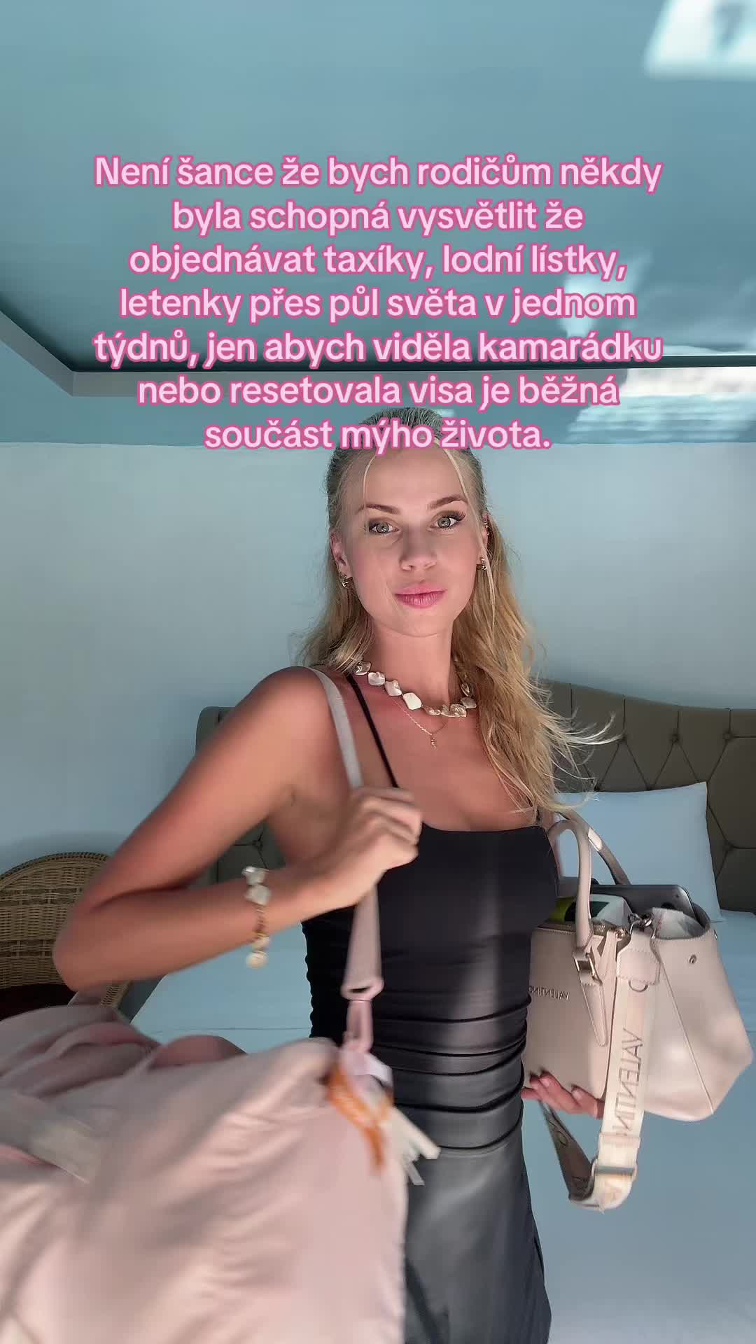 @Anna Belanikova