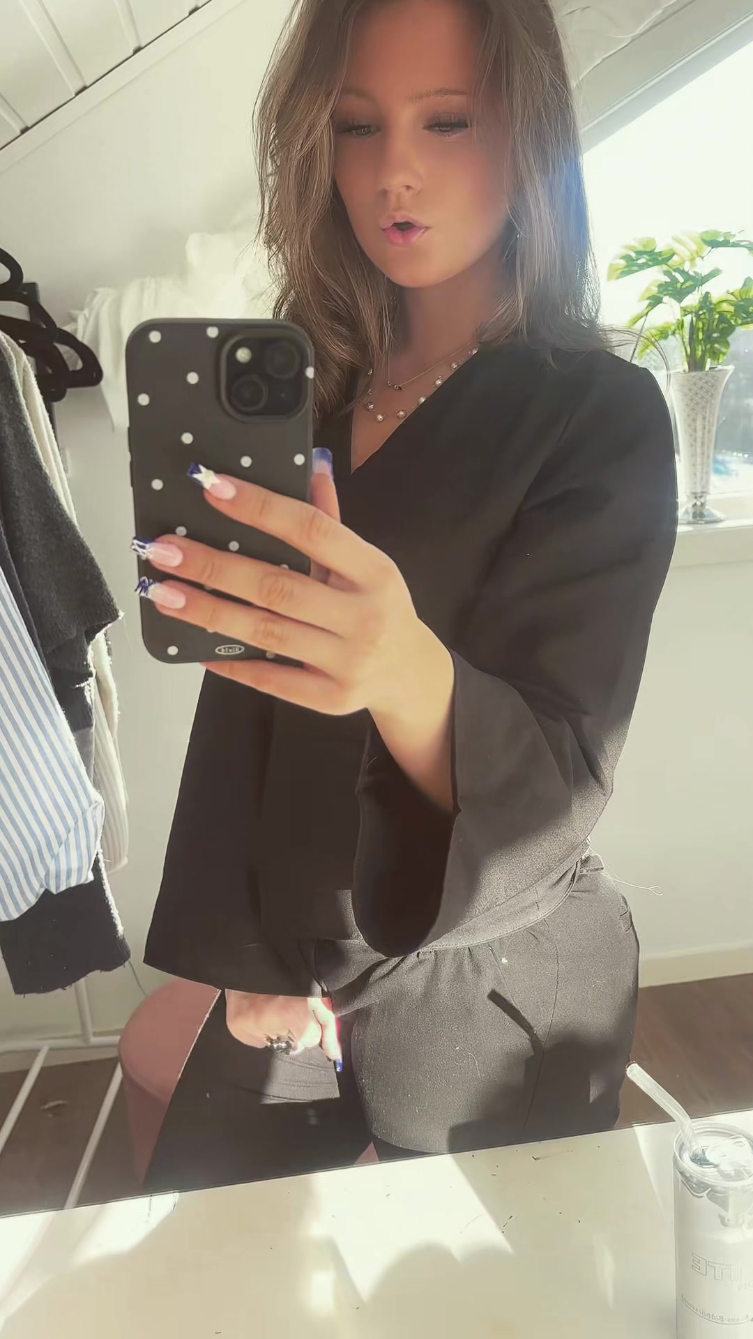 @Ebba Grön