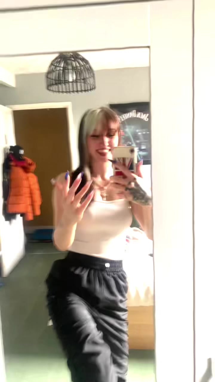 @Bb