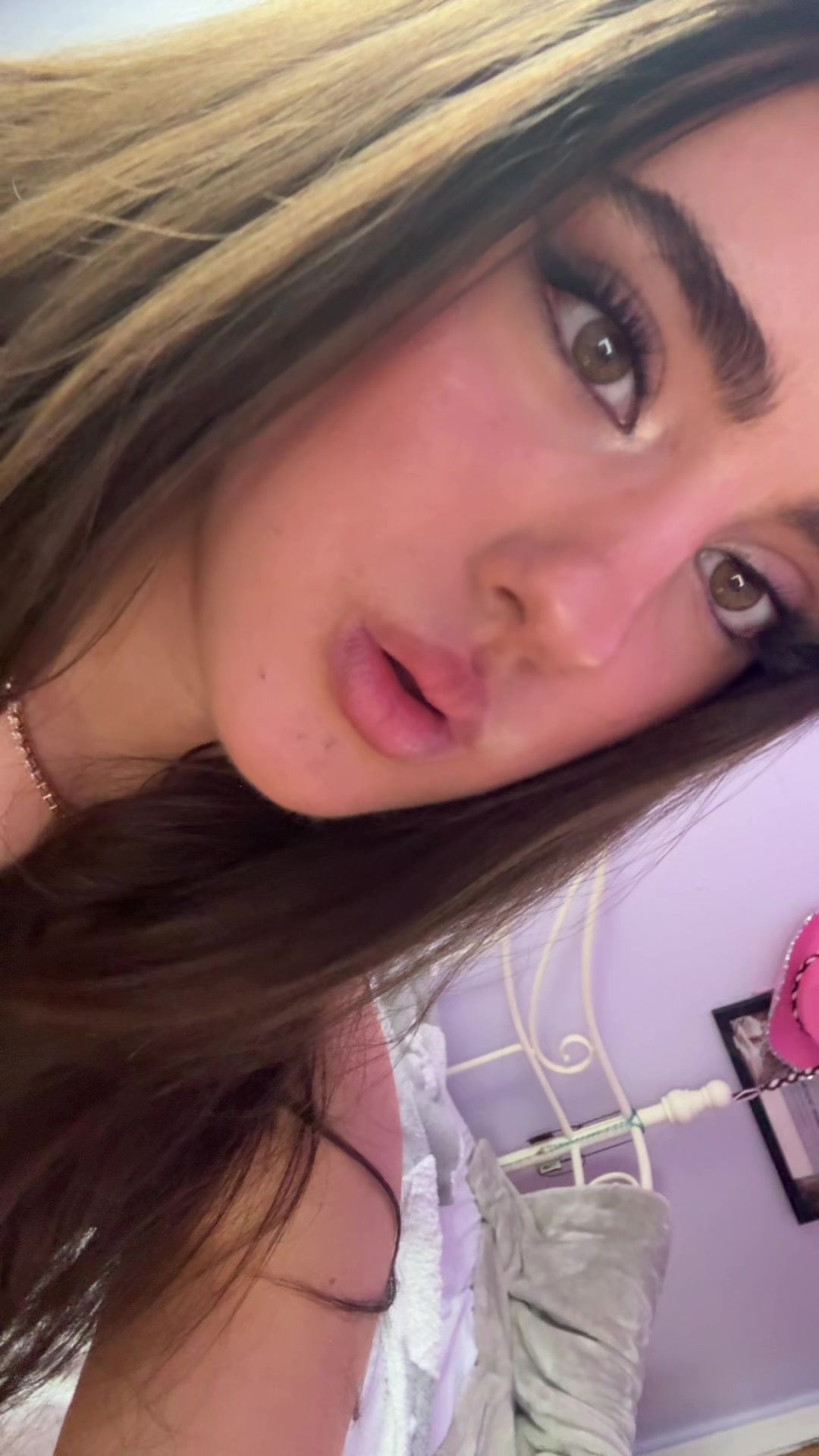 @Ashlyn𖣂