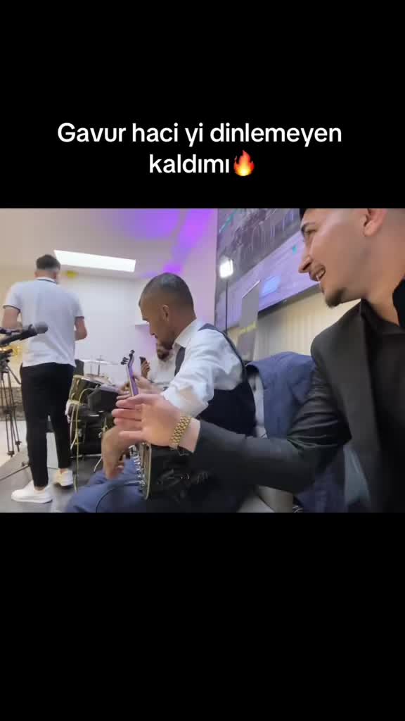 @ozgurseyrn1