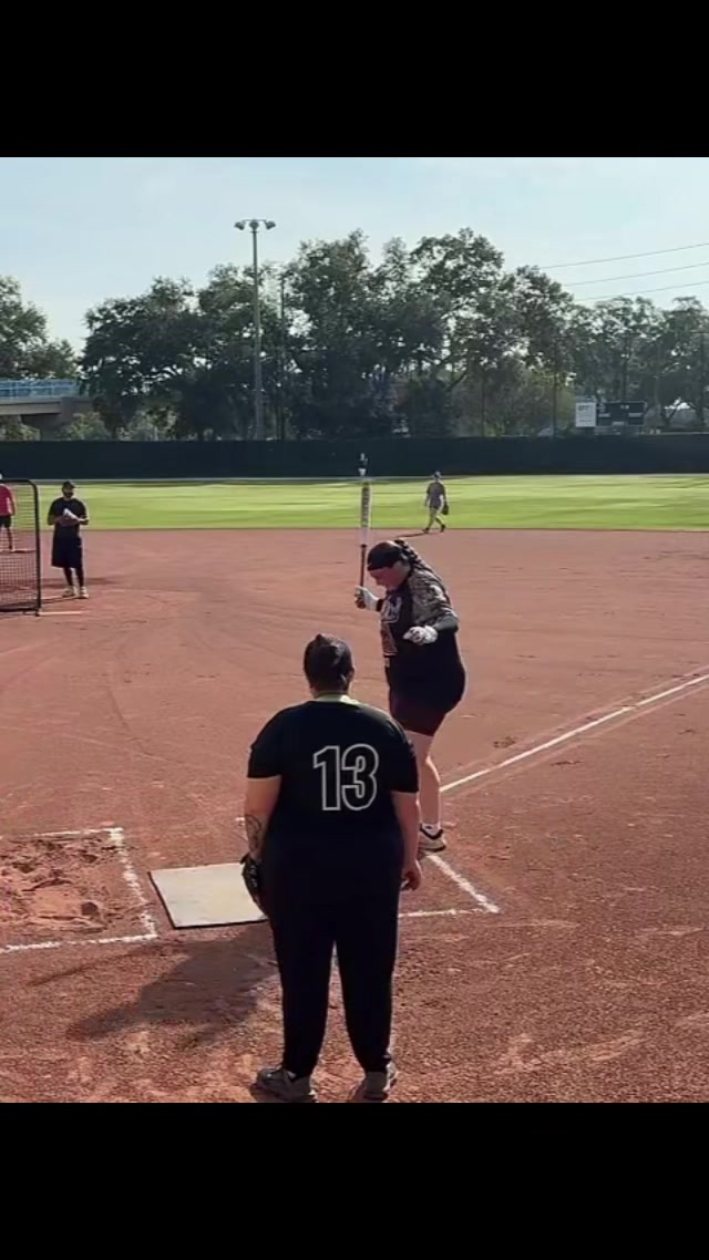 @that.slowpitch.lefty