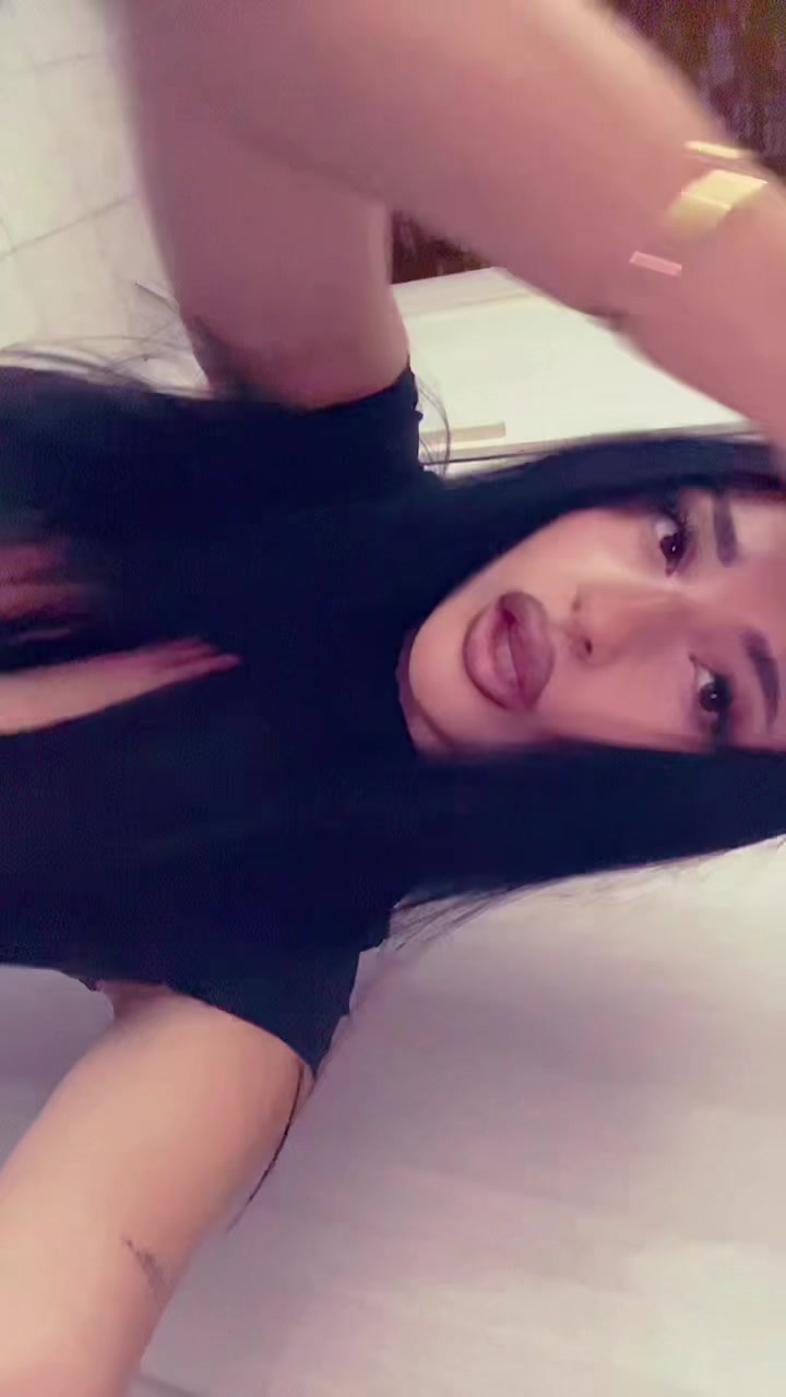 @marzia