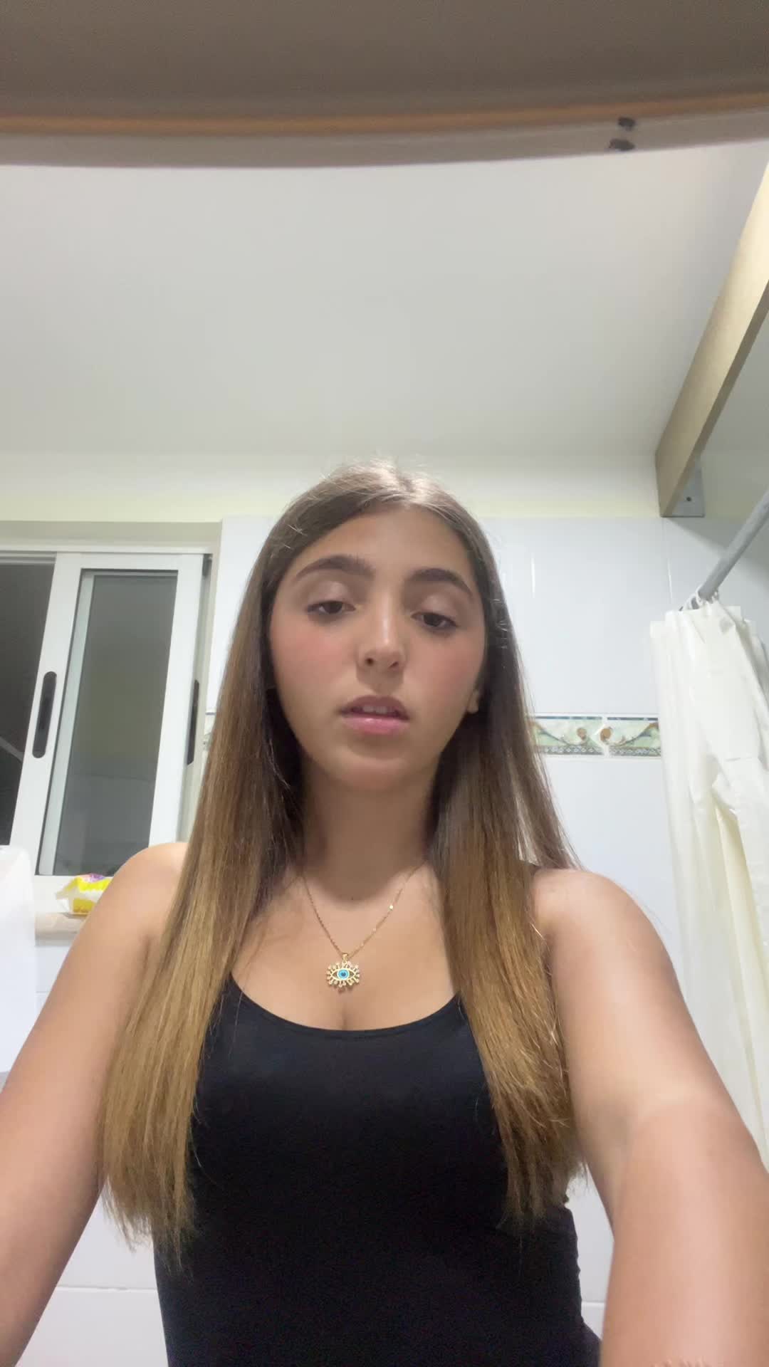 @laura ๐