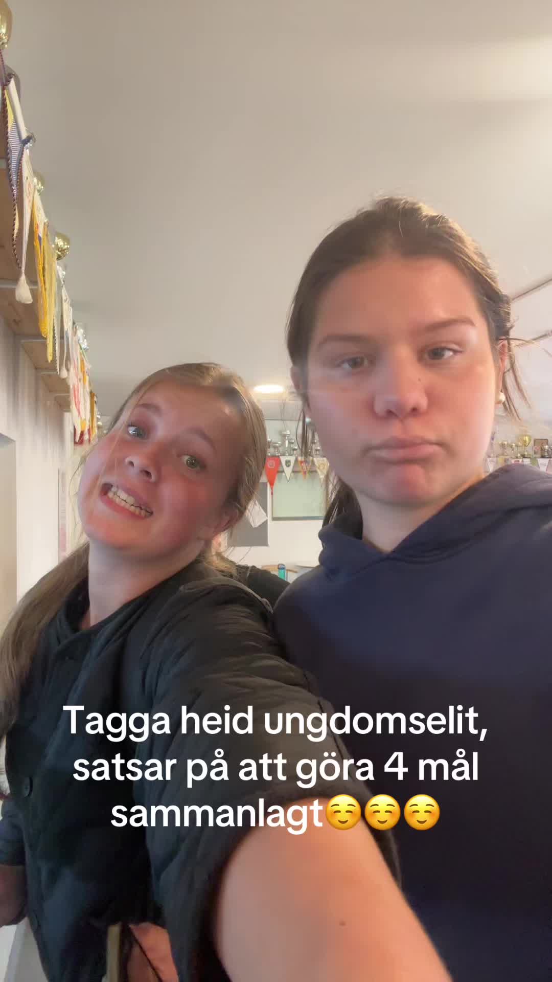 @lizziesskibidi