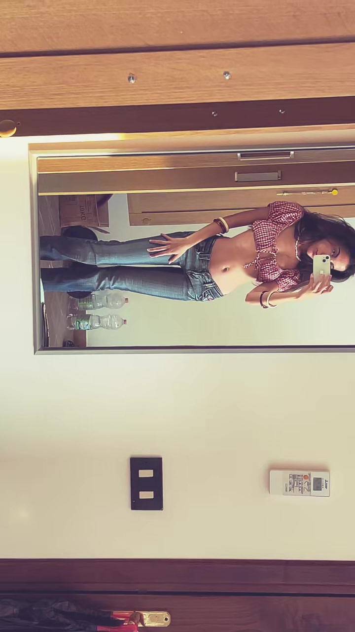 @aduitta_