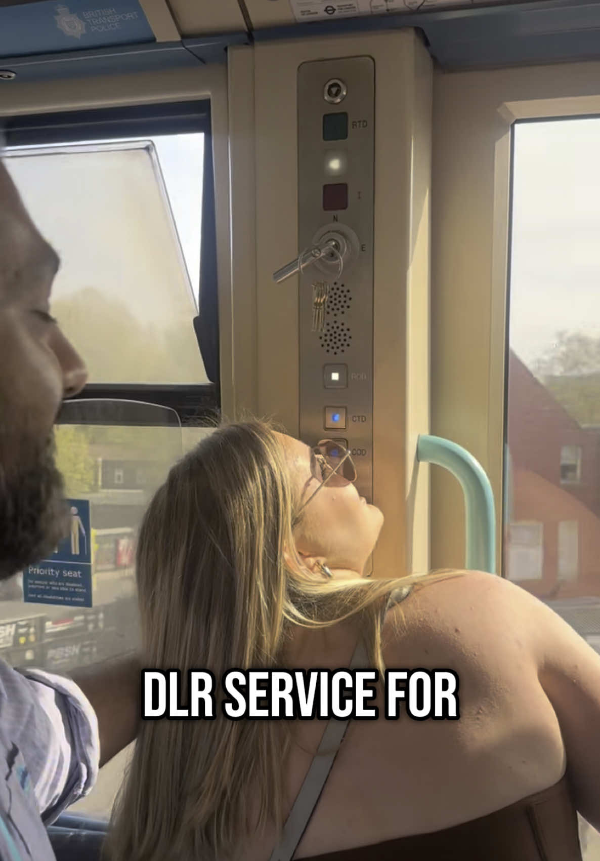 @destilea