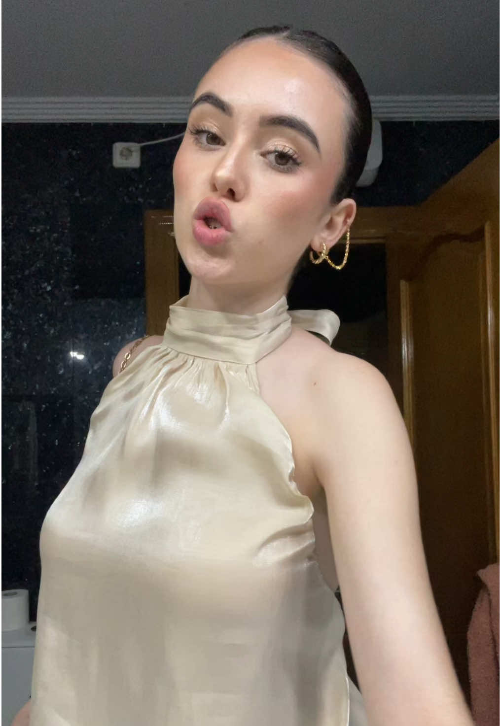 @𝘠𝘰𝘭𝘢𝘯𝘥𝘢 𝘛𝘰𝘳𝘯𝘦𝘭