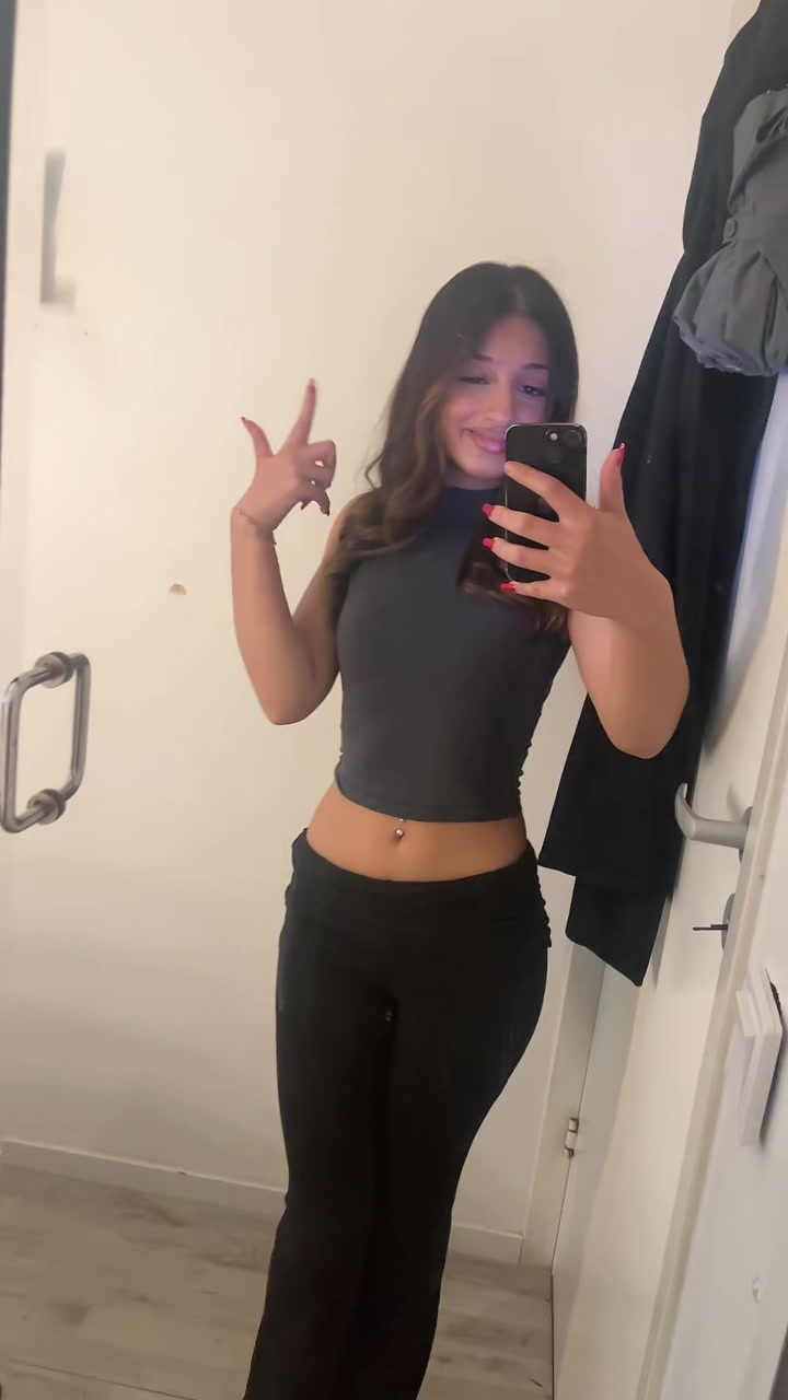 @Isabella