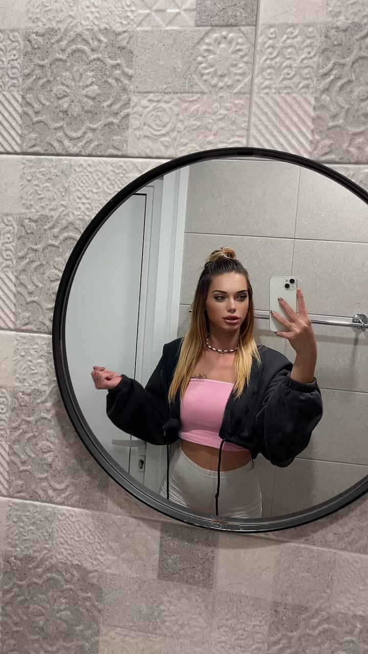 @GABRIELLA 💎 🌺