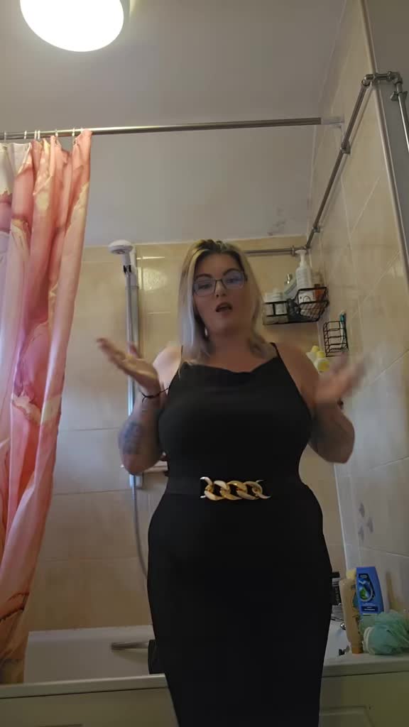 @Nikki-Louise993