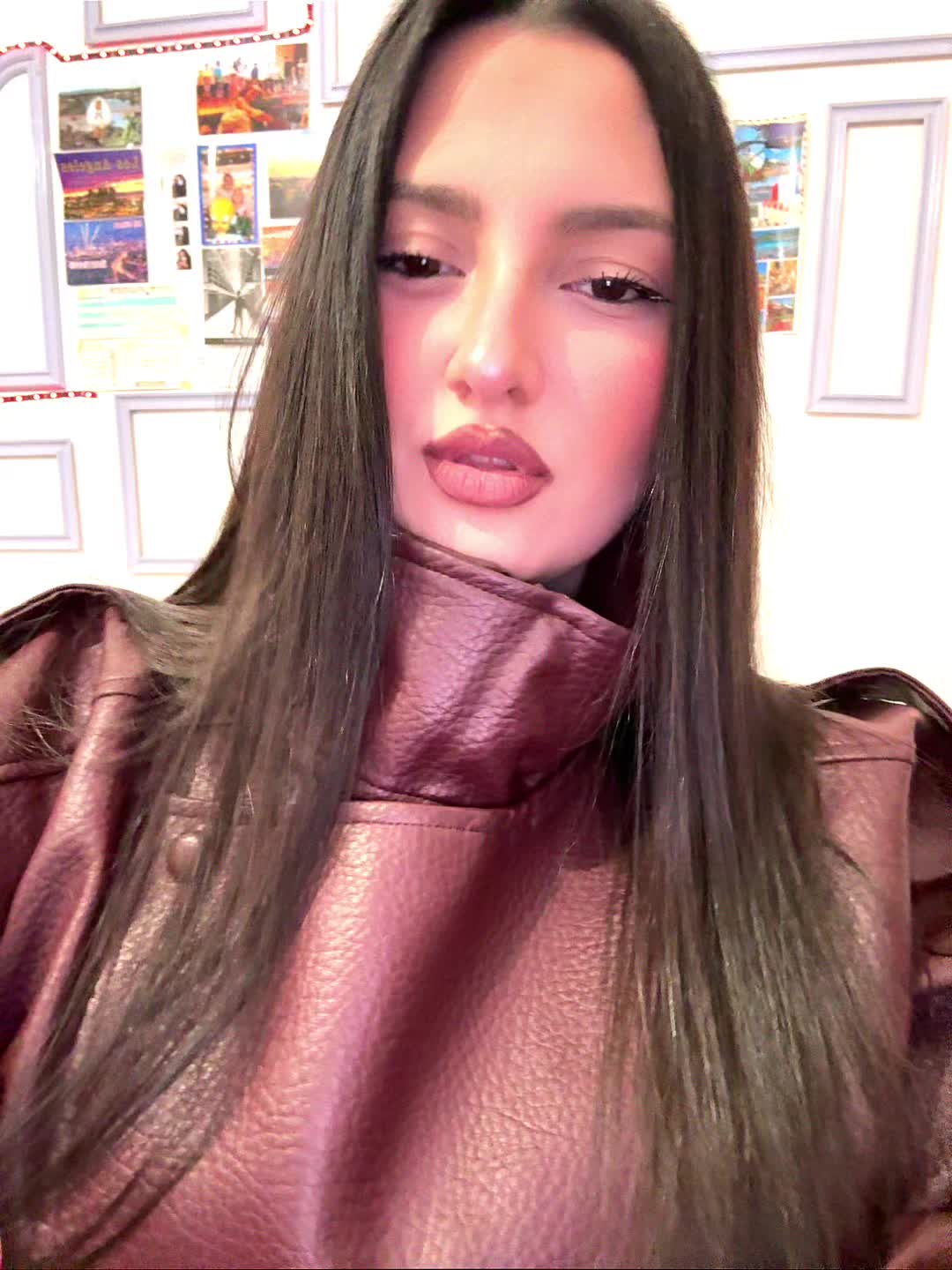@Marika🥥👀