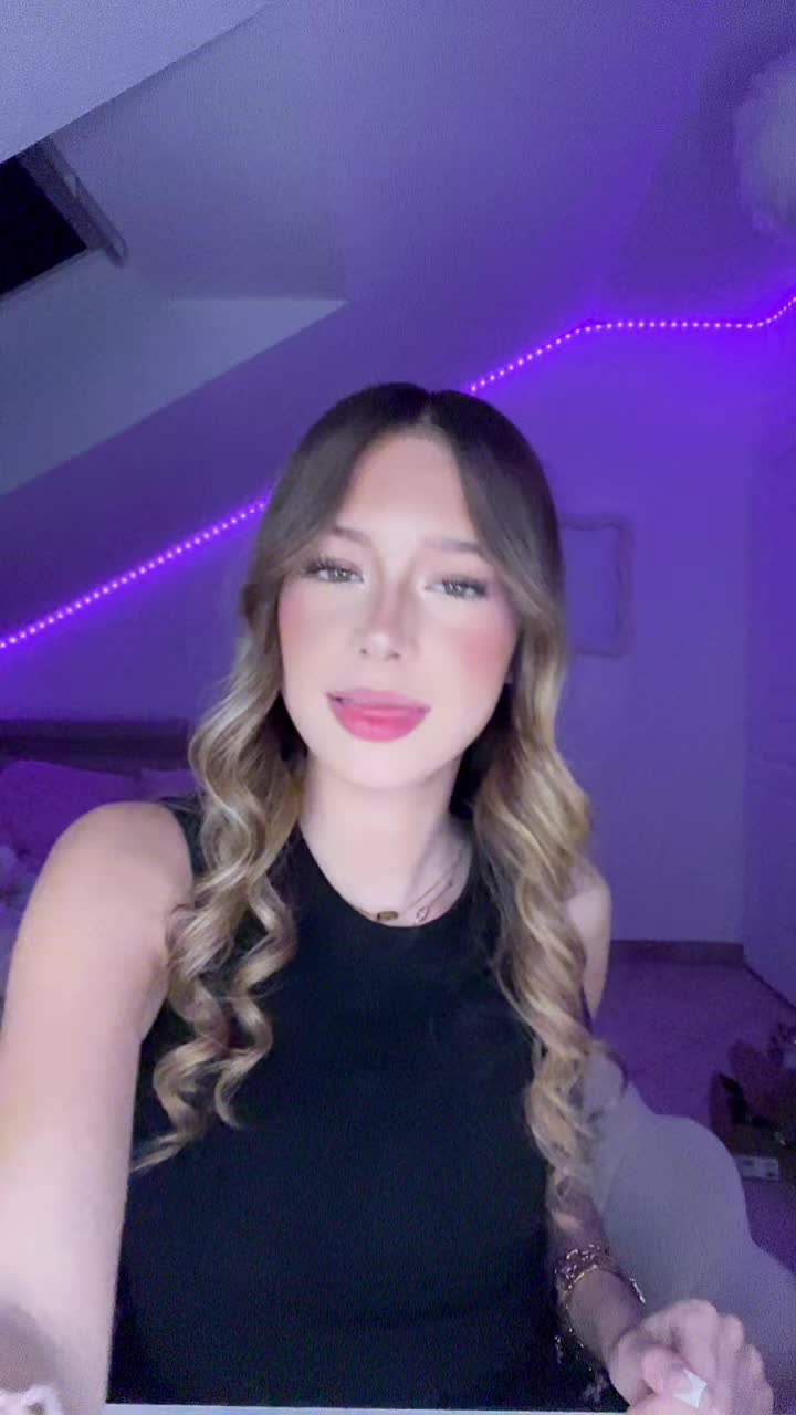 @𝙰&rsquo; 🍒