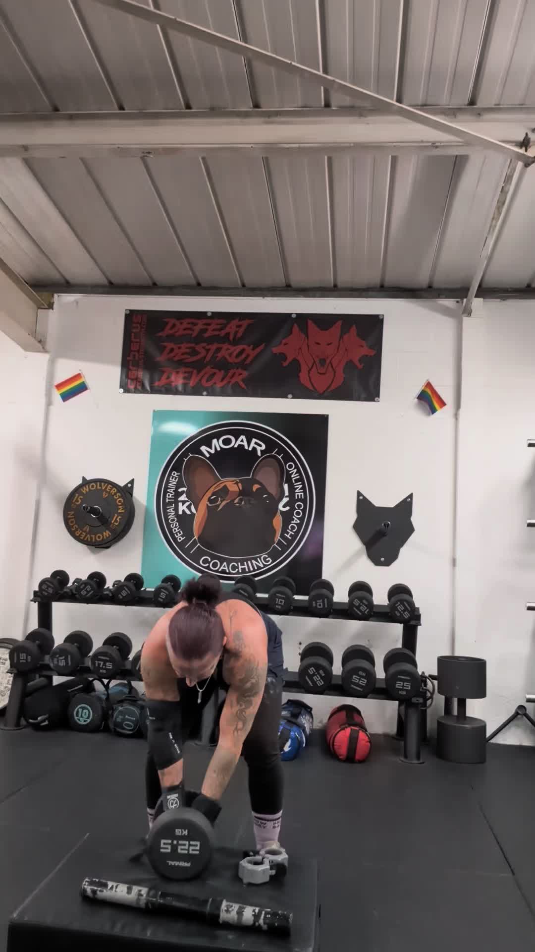 @tinyy_beast