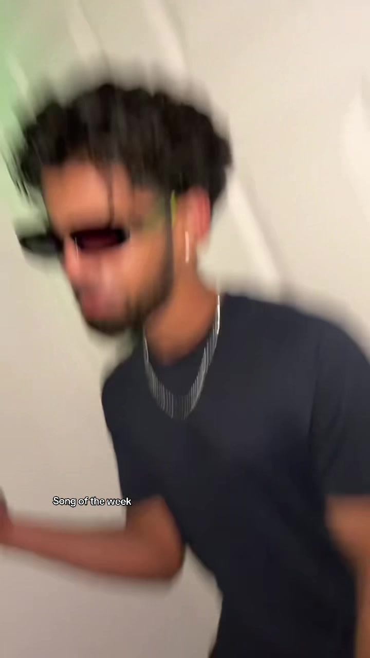@WadaBariLankanz