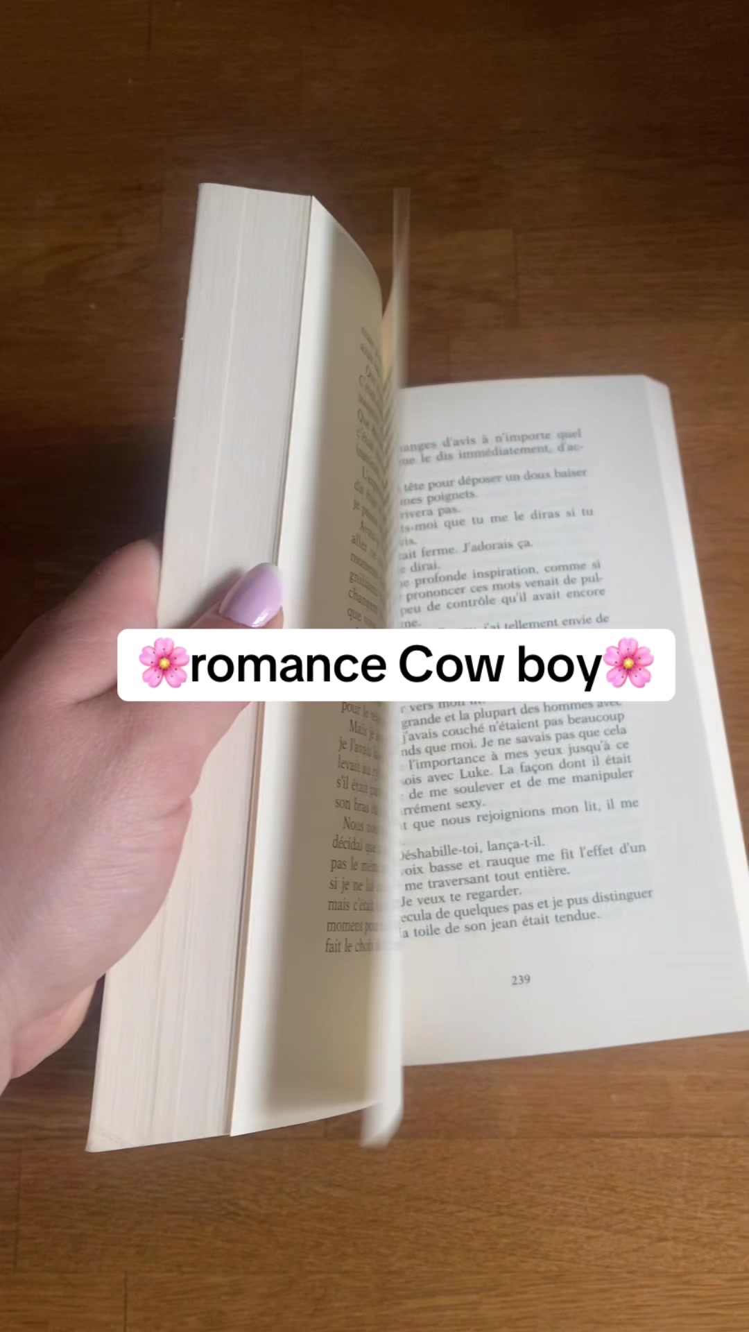 @🌿Coralie 📚🫧